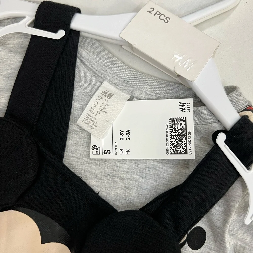 H&M kids mickey mouse themed Jumper